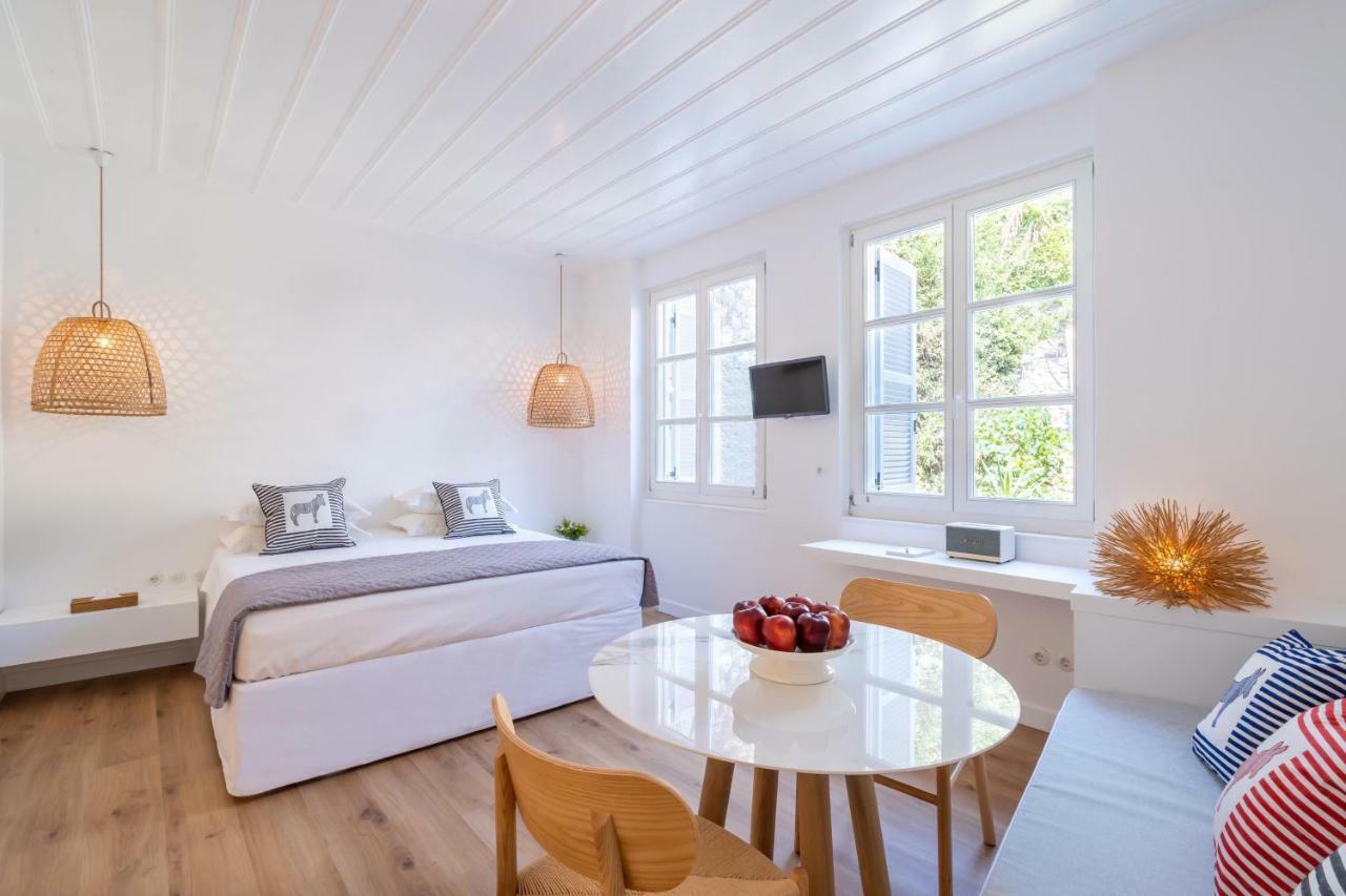 Upper Hydra Hotel Eksteriør billede