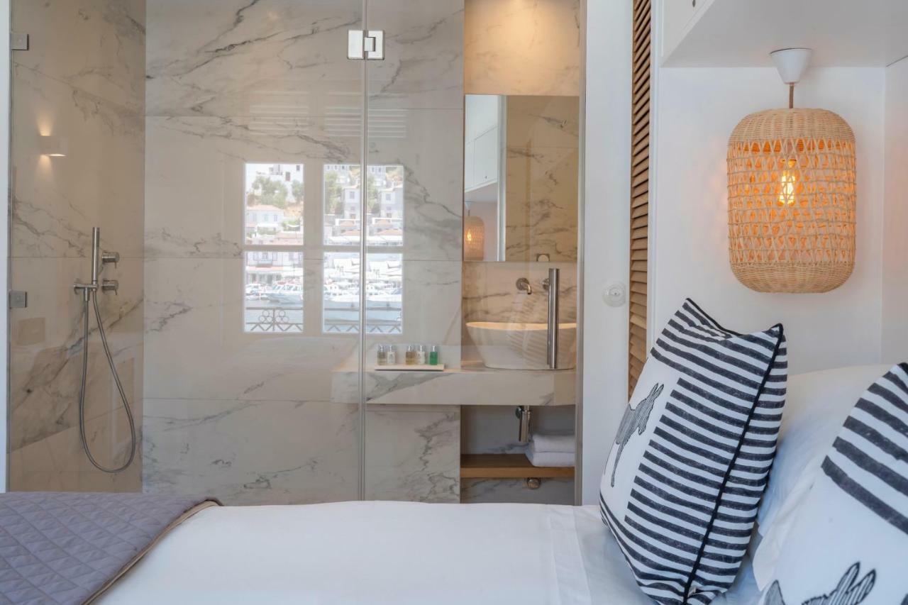 Upper Hydra Hotel Eksteriør billede