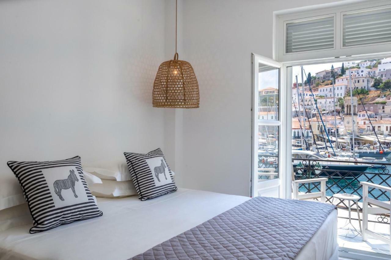 Upper Hydra Hotel Eksteriør billede
